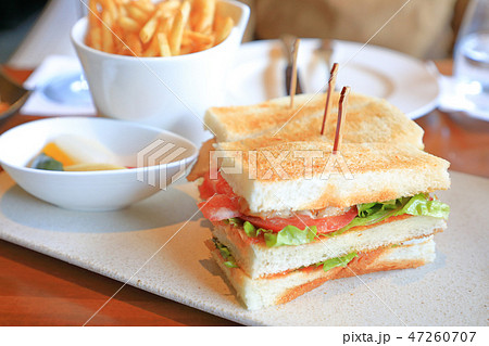 おいしいミックスサンド 47260707