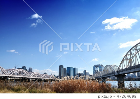 都市風景 47264698