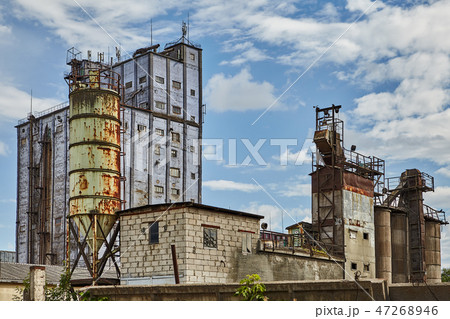 Equipment for storage, and grinding of grain Equipment for storage, and grinding of grain 47268946