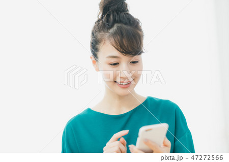 young woman 47272566