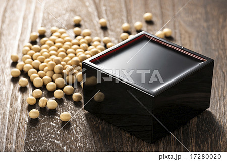 醤油と大豆 47280020