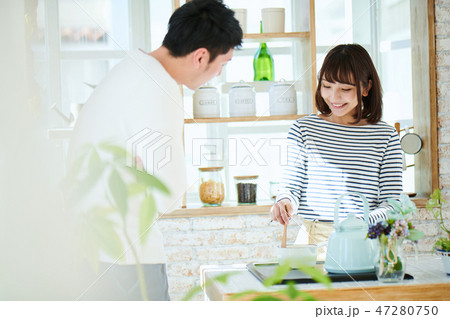 夫婦 新生活 夫婦 新生活 47280750