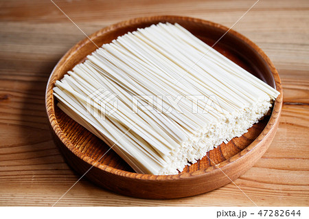 稲庭うどん 切れ端麺  47282644