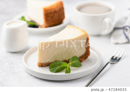 Tasty Cheesecake with Coffee Tasty Cheesecake with Coffee 47284035