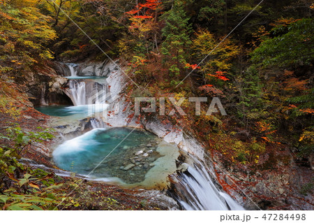 西沢渓谷・七ツ釜五段の滝 47284498