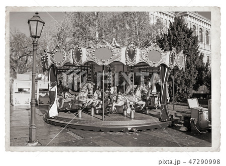 Old carousel with horses Vintage Monochrome pho Old carousel with horses Vintage Monochrome pho 47290998