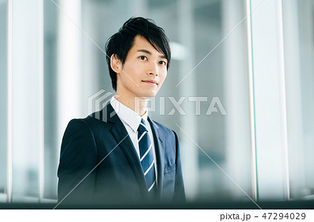 ビジネスシーン　男性 47294029