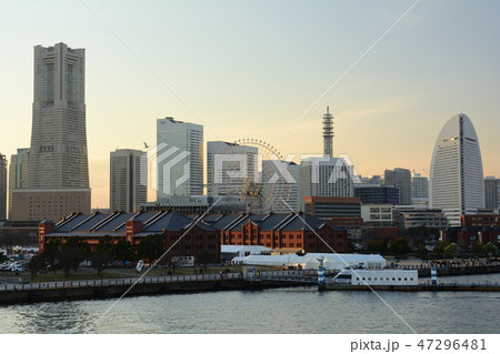 夕暮れの横浜 夕暮れの横浜 47296481
