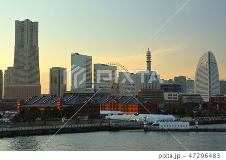 夕暮れの横浜 夕暮れの横浜 47296483