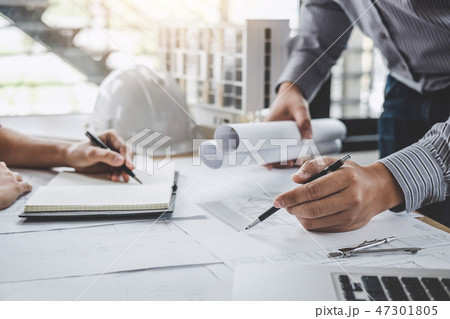 Construction and structure concept of Engineer or architect meet 47301805