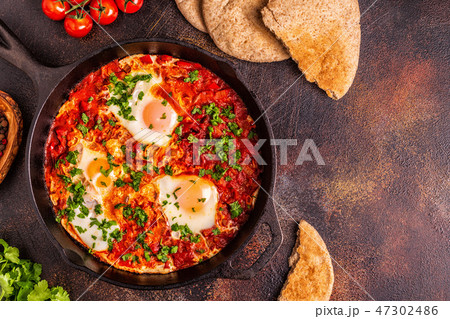 Shakshuka in a Frying Pan. 47302486