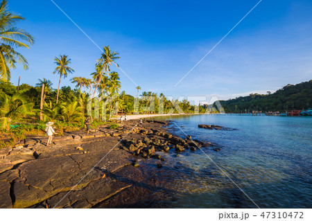 Sea beach coast line sunset with cloud Sea beach coast line sunset with cloud 47310472