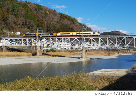 近鉄吉野線と橋梁 近鉄吉野線と橋梁 47312265