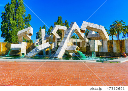 San Francisco . 47312691