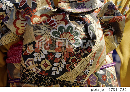 晴れ着　帯び　04 47314782