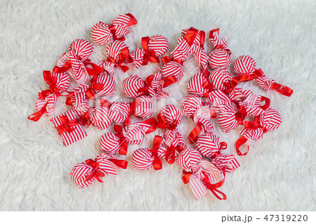 Decorative Christmas balls 47319220
