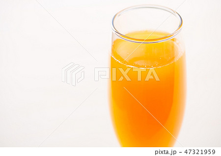 フレッシュオレンジジュース 47321959