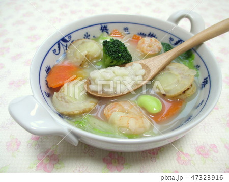 もち麦入り白湯スープ もち麦入り白湯スープ 47323916