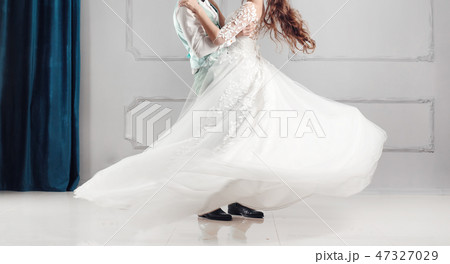 First wedding dance with fireworks of wedding couple. Photo with blur and noise 47327029