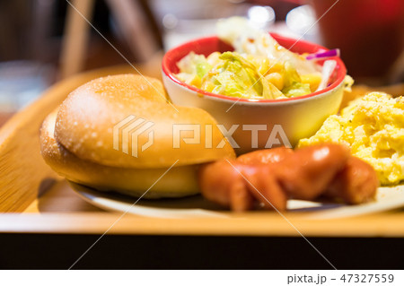 とうもろこし トウモロコシ 玉蜀黍 47327559