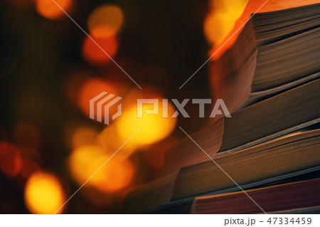 old books gold bokeh  47334459