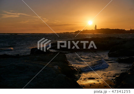 千葉県　野島崎灯台の夕日　草笛公園 47341255