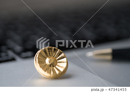 弁護士バッチイメージ 47341455