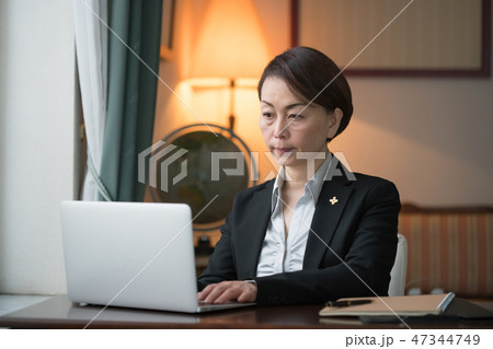 女性検事 女性検事 47344749