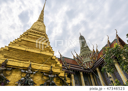 temple of the emerald buddha 47346523