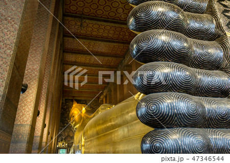 Reclining Buddha in Wat Pho 47346544