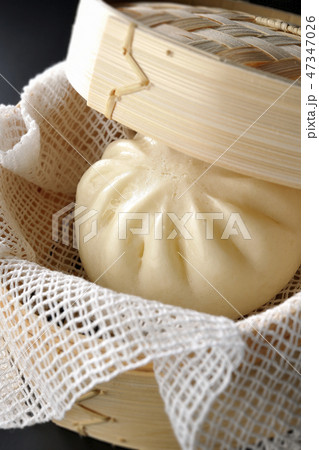 蒸籠と中華まん 47347026
