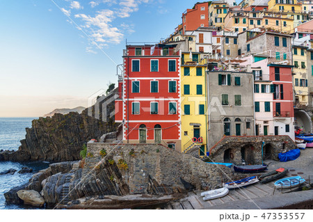 View of Riomaggiore, Cinque Terre. Italy View of Riomaggiore, Cinque Terre. Italy 47353557