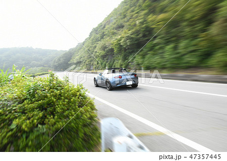 オープンカー 47357445