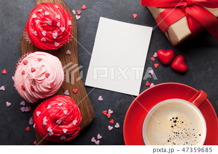 Delicious Valentine's day cupcakes Delicious Valentine's day cupcakes 47359685