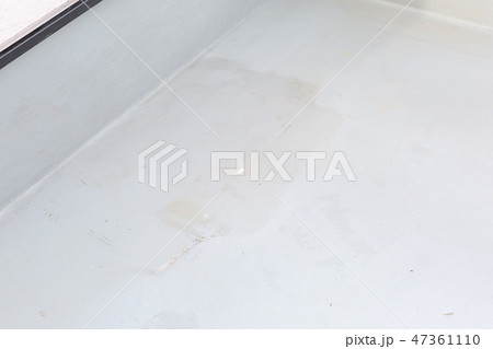 ベランダ補修工事　剥がれ 47361110