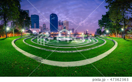 Cityscape image of Benchakitti Park at twilight Cityscape image of Benchakitti Park at twilight 47362363