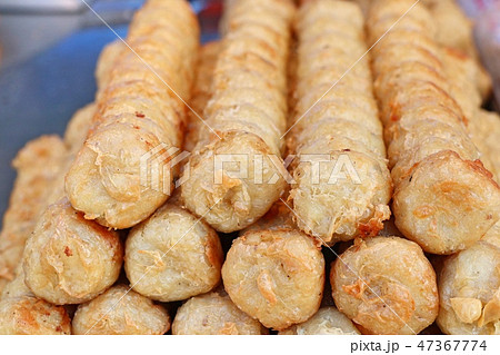 Deep fried crab roll 47367774