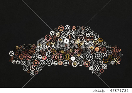 Car shape made out of cogwheels 47371782