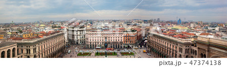 Milan, Italy. View on Piazza del Duomo. 47374138