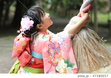 七五三詣で 47380057