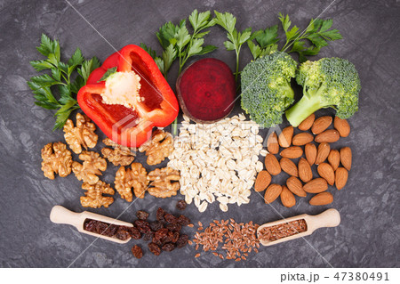 Ingredients containing vitamins and minerals 47380491