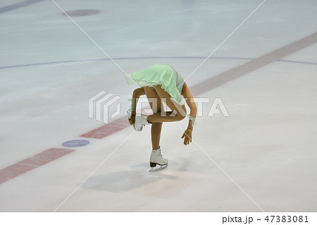Girl ice skating Girl ice skating 47383081