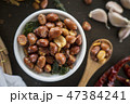 Seasoning fried peanut bean in a ceramic bowl 47384241