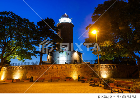 Night view of the lighthouse in Kolobrzeg Night view of the lighthouse in Kolobrzeg 47384342