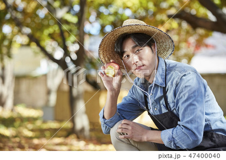 韓国人 若い男 若い男性 47400040