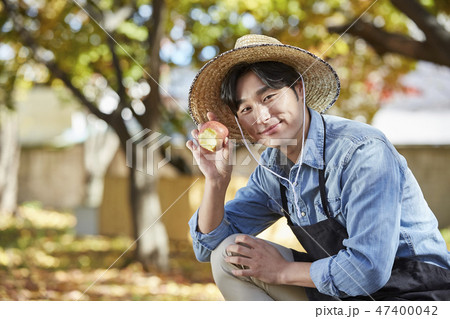 韓国人 若い男 若い男性 47400042