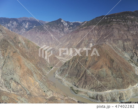 中国・金沙江大拐湾 / Great Bend of the Jinsha River, China 中国・金沙江大拐湾 / Great Bend of the Jinsha River, China 47402282