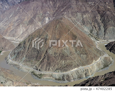 中国・金沙江大拐湾 / Great Bend of the Jinsha River, China 中国・金沙江大拐湾 / Great Bend of the Jinsha River, China 47402285