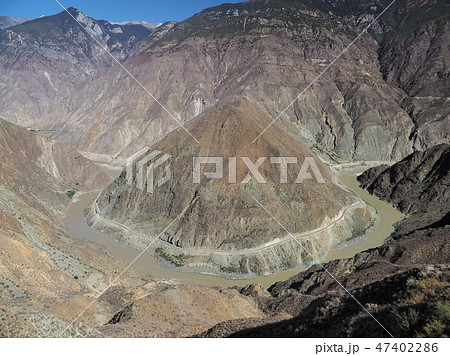 中国・金沙江大拐湾 / Great Bend of the Jinsha River, China 中国・金沙江大拐湾 / Great Bend of the Jinsha River, China 47402286