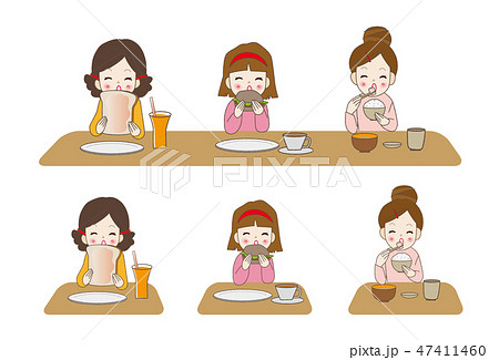 笑顔で食事をする女性3人 笑顔で食事をする女性3人 47411460